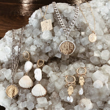 Load image into Gallery viewer, Empire Necklace
