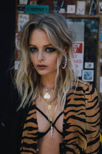 Load image into Gallery viewer, Martello Pearl Necklace
