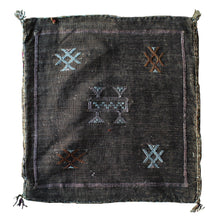 Load image into Gallery viewer, Desert Cactus Silk Pillow Cases
