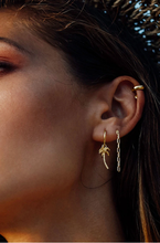 Load image into Gallery viewer, Palm Tree Earring
