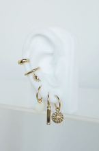 Load image into Gallery viewer, Ivory Heart Earring
