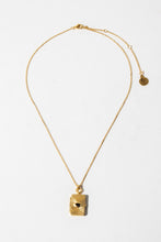 Load image into Gallery viewer, Meri Locket Necklace
