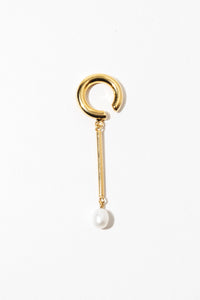 Charlotte Earcuff Bar + Pearl
